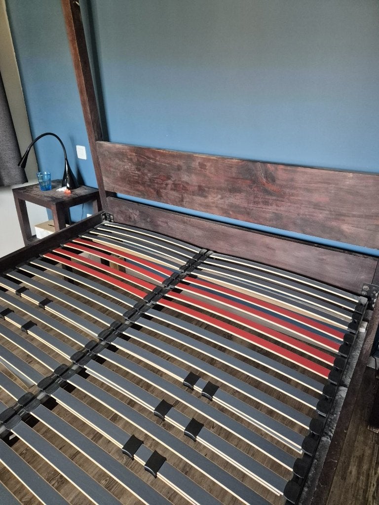 Hemelbed frame met lattenbodems, Ophalen, Gebruikt, Bruin, Tweepersoons