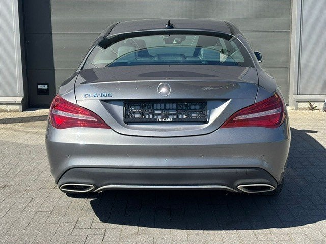 Mercedes-Benz CLA automaat 42.000km, Auto's, 4 cilinders, Parkeersensor, Leder en Stof, Zwart
