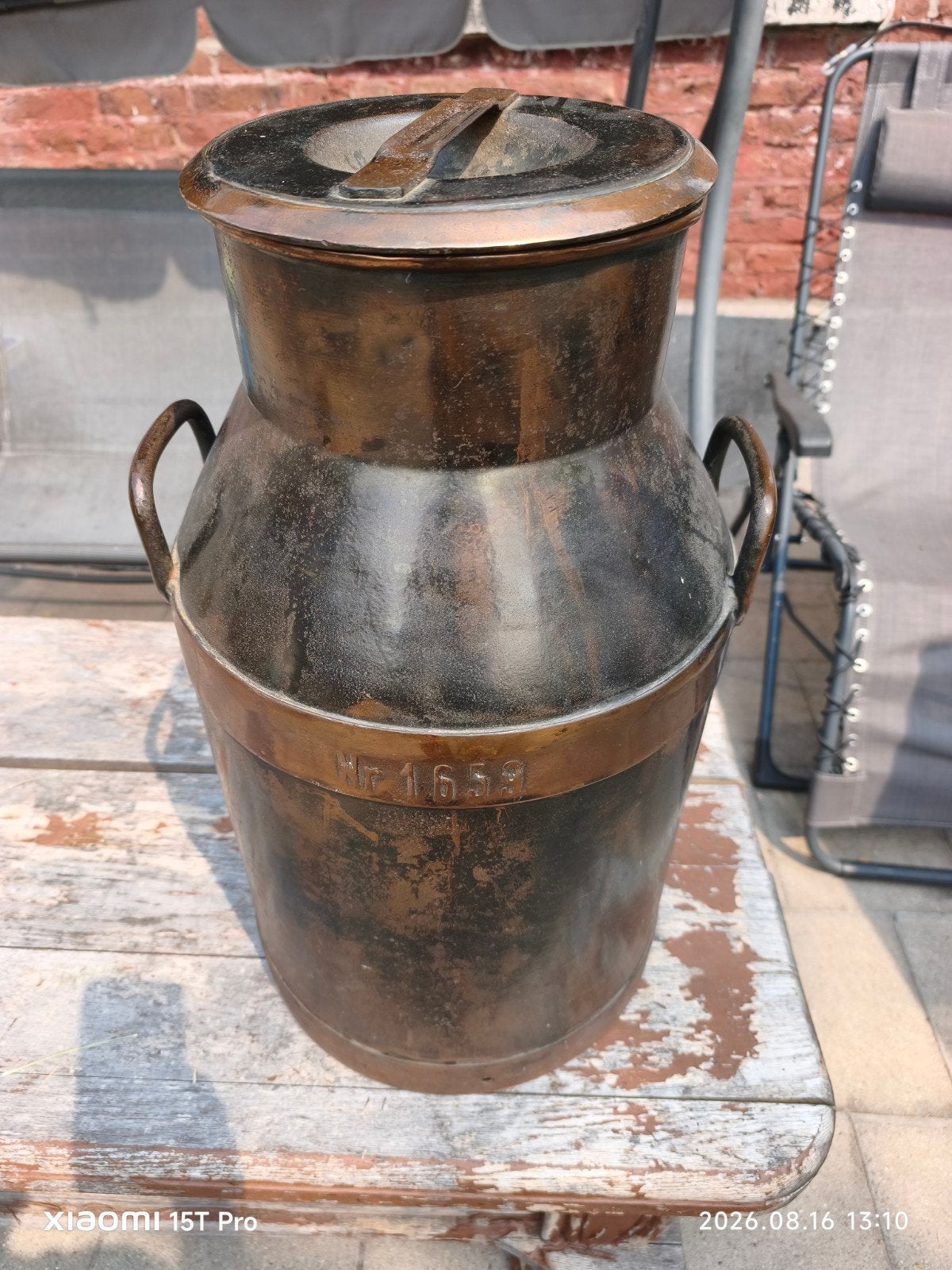 pot à lait en cuir ancien, Enlèvement