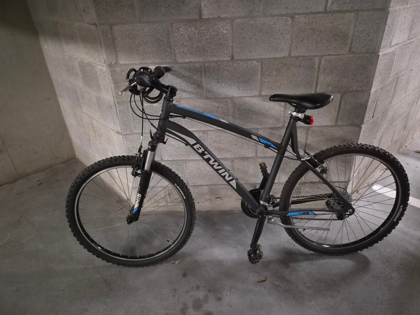 Mountainbike B TWIN, Fietsen en Brommers, Ophalen, 24 inch of meer, Staal, B-Twin