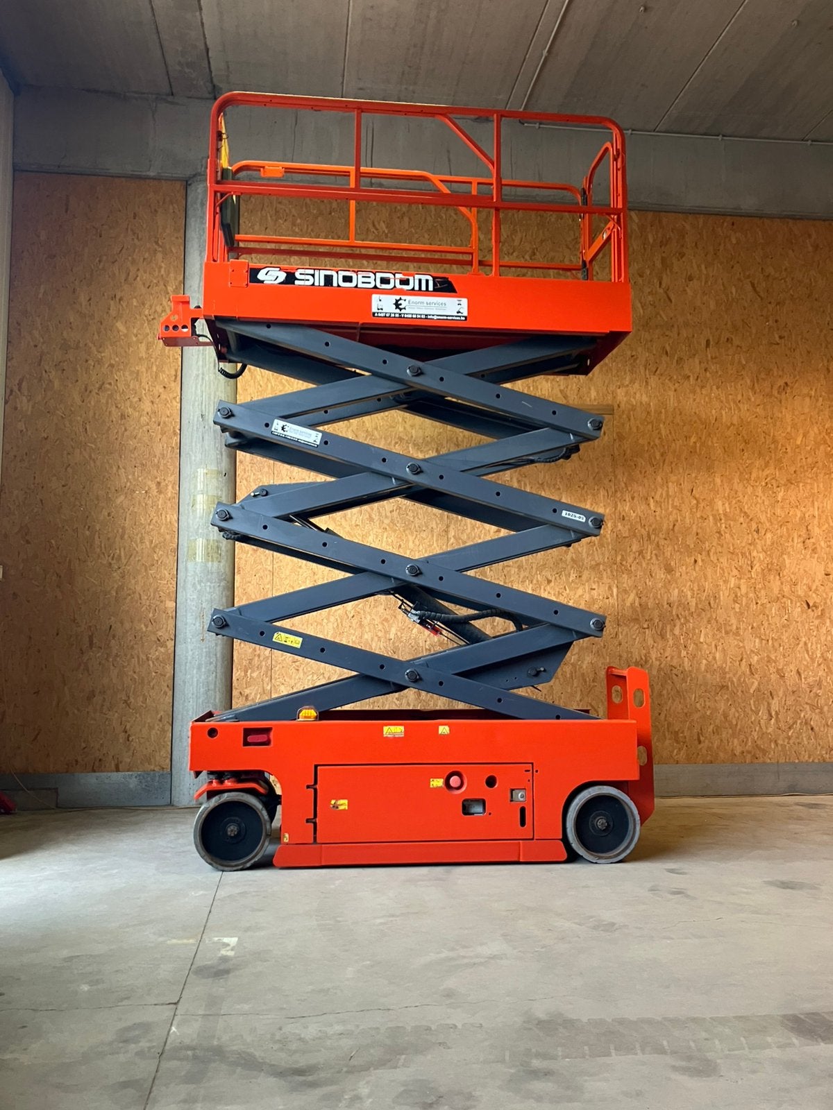 Schaarlift 10m Sinoboom, Ophalen