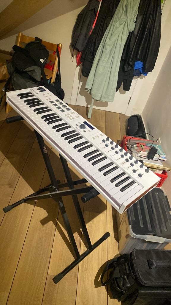 Arturia keylab61 essential + statief, Musique & Instruments, Enlèvement ou Envoi, Comme neuf