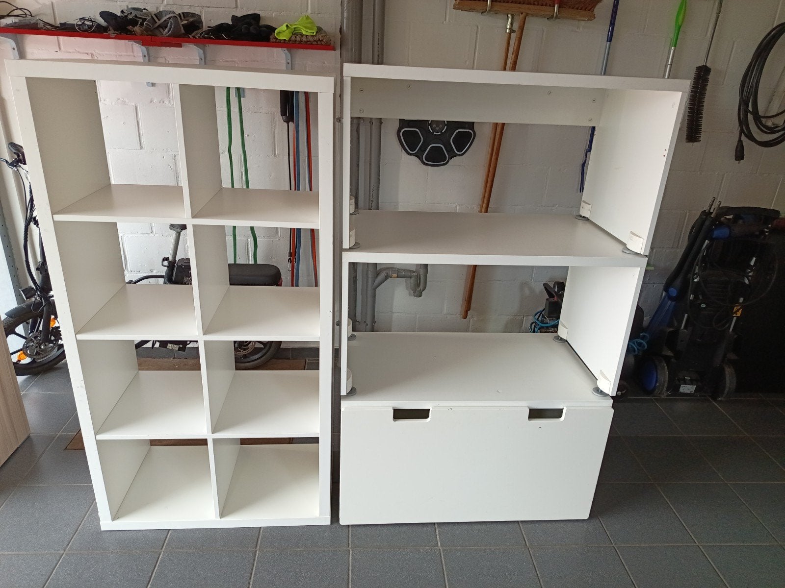 table/salle de jeux, bibliothèque/étagère de rangement, Enlèvement, Utilisé