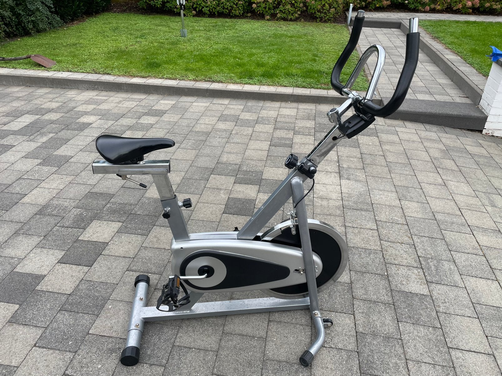 Stevige hometrainer of spinning fiets, Jambes, Enlèvement, Utilisé, Vélo d'appartement