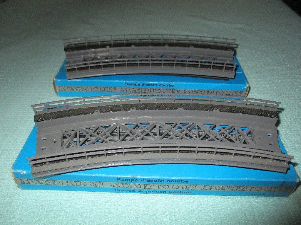 Marklin 2 rampes de ponts 7267, Hobby & Loisirs créatifs, Trains miniatures | HO, Enlèvement ou Envoi, Utilisé, Pont, Tunnel ou Bâtiment