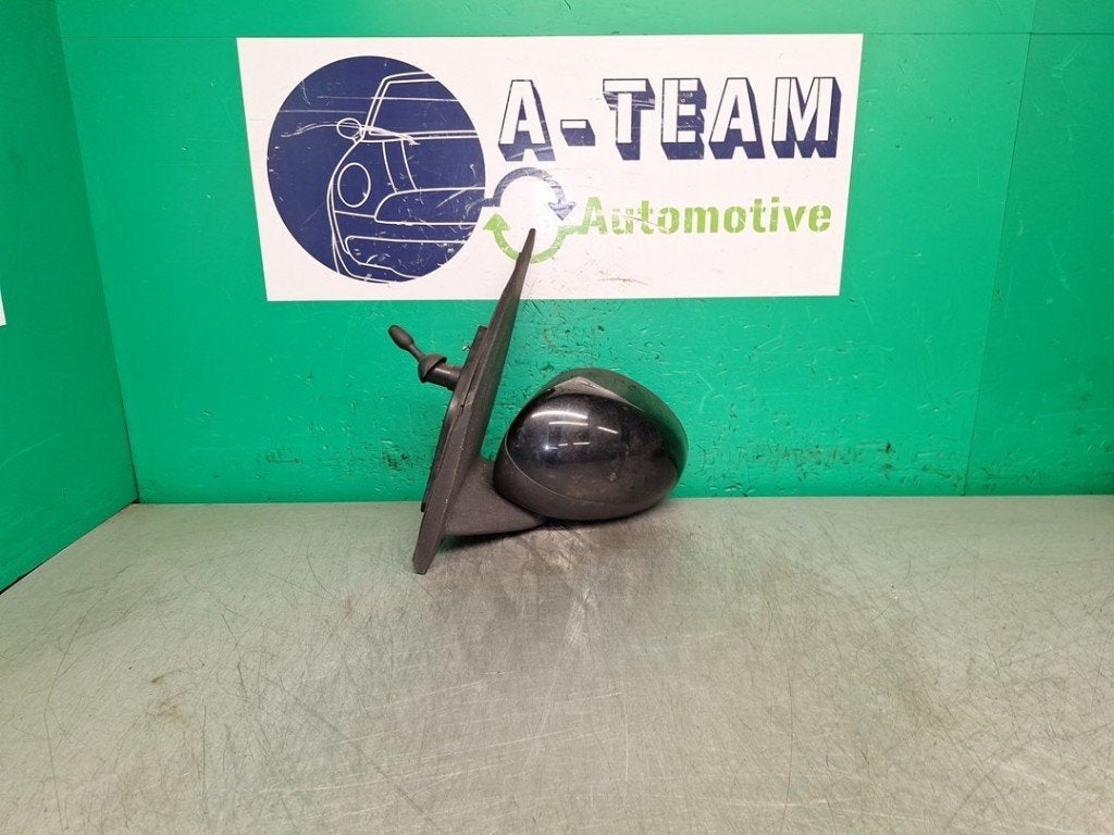 SPIEGEL LINKS Peugeot 107 (01-2005/05-2014) (|879400H011|), Kontakt-peugeot@peugeot.com, Gebruikt, Peugeot Deutschland GmbH, Bahnhofsplatz
65423  Rüsselsheim, DE