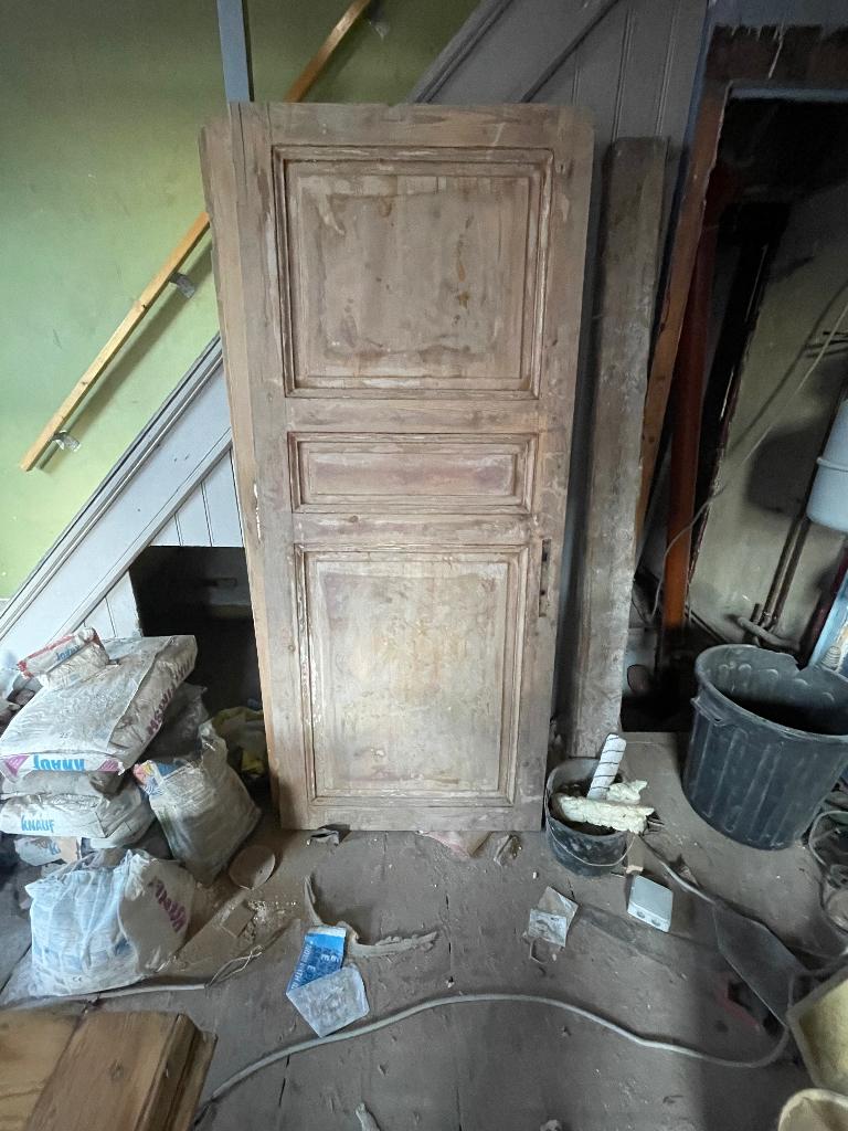 3 portes anciennes en bois massif – 2,15 m, Enlèvement