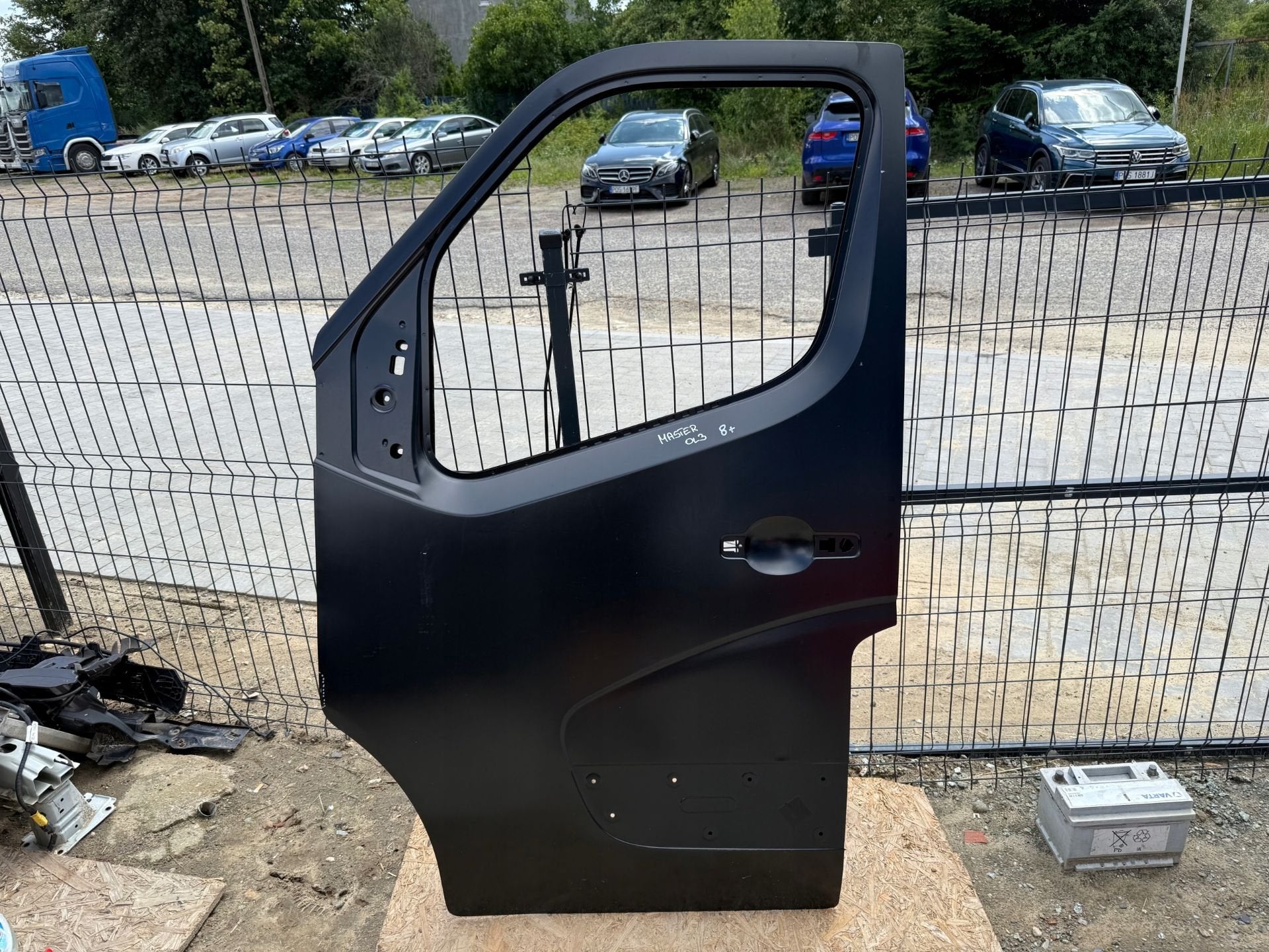 Renault Master III IV Portier Links, Renault Group, Gebruikt, Contact.group@renault.com, Links