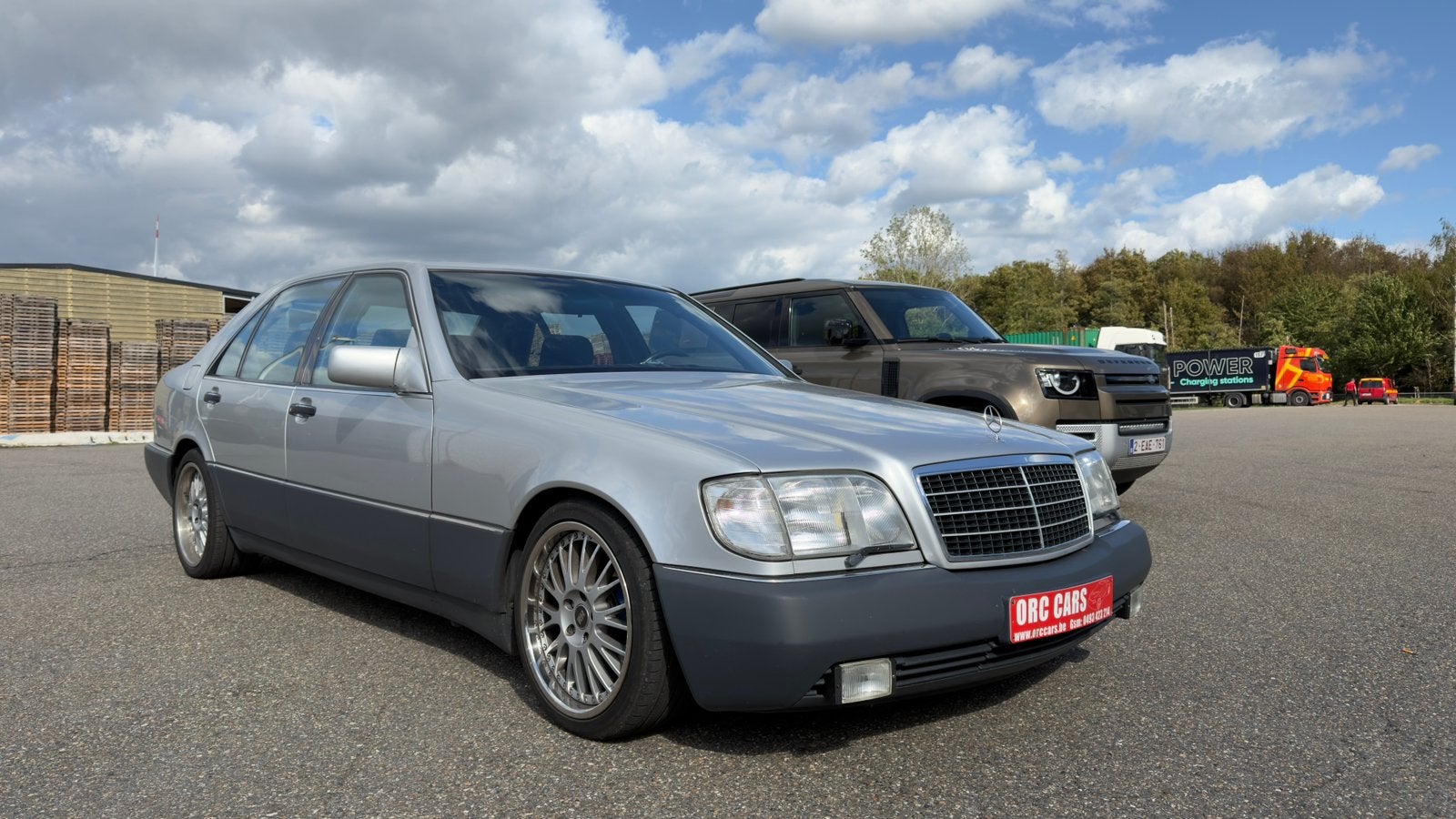MERCEDES-BENZ 300 SEL W140 3.2 6-CILINDER  AUT LPG/BENZINE, Auto's, Stof, Mistlampen, https://public.car-pass.be/vhr/393e139d-6d4c-49bf-94ef-f4e26228a4b1