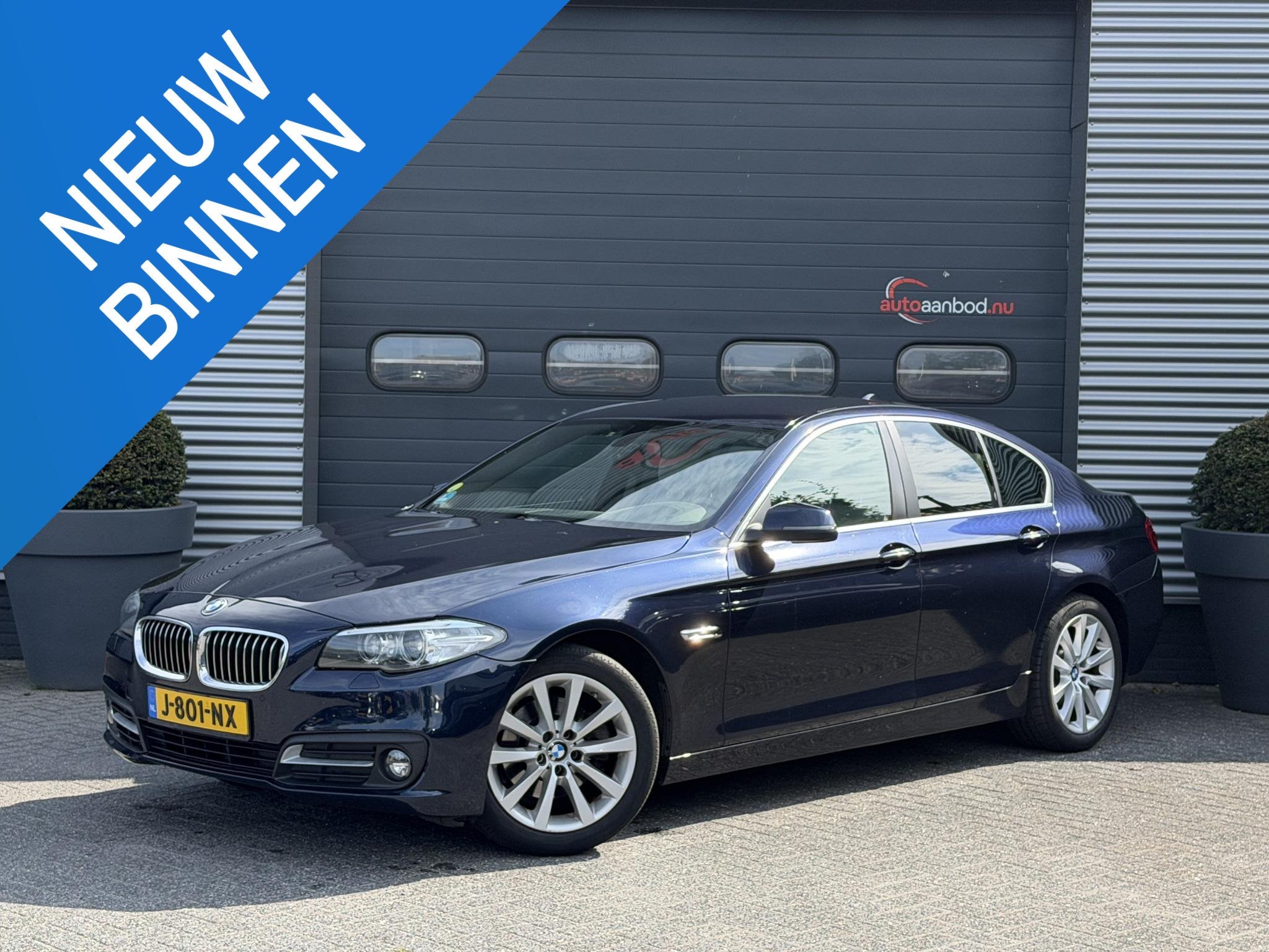 BMW 5 Serie 520D EXECUTIVE (automatique), Autos, BMW, Entreprise, 2000 kg, Capteur de stationnement, Automatique