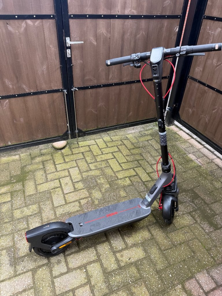 Ninebot F3 Pro, Enlèvement ou Envoi, Step électrique (E-scooter), Comme neuf, Ninebot