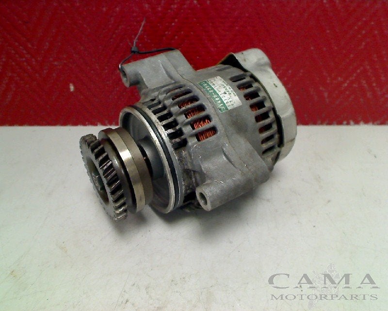 ALTERNATEUR Suzuki GSF 600 Bandit 2000-2004 (GSF600 MK2), Dhr. S. di Majo, Utilisé, Info@cama-motorparts.nl, P.J. Troelstraweg 8 8
3144 CX  MAASSLUIS, NL