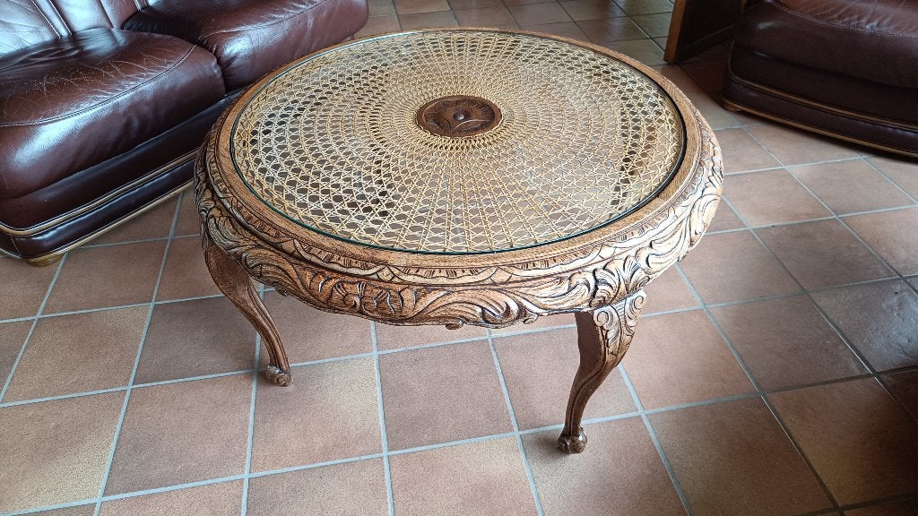 Ronde houten salontafel met leeuwenpootjes en glazen blad, Huis en Inrichting, Ophalen, Gebruikt