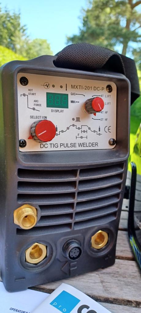 Parweld TIG/MMA Arc lasapparaat, Doe-het-zelf en Bouw, Gereedschap | Lasapparaten, Ophalen, Tig