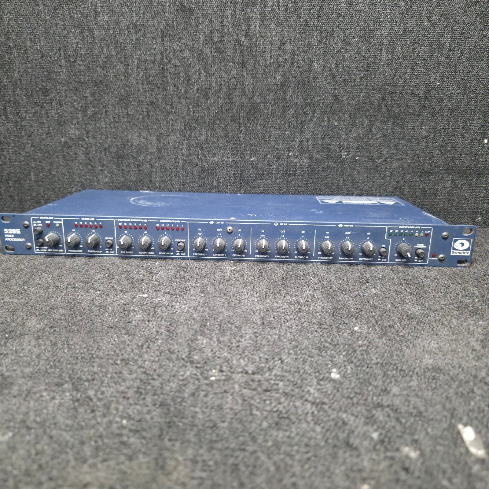 SYMETRIX  528E   voice processor, Muziek en Instrumenten, Ophalen of Verzenden