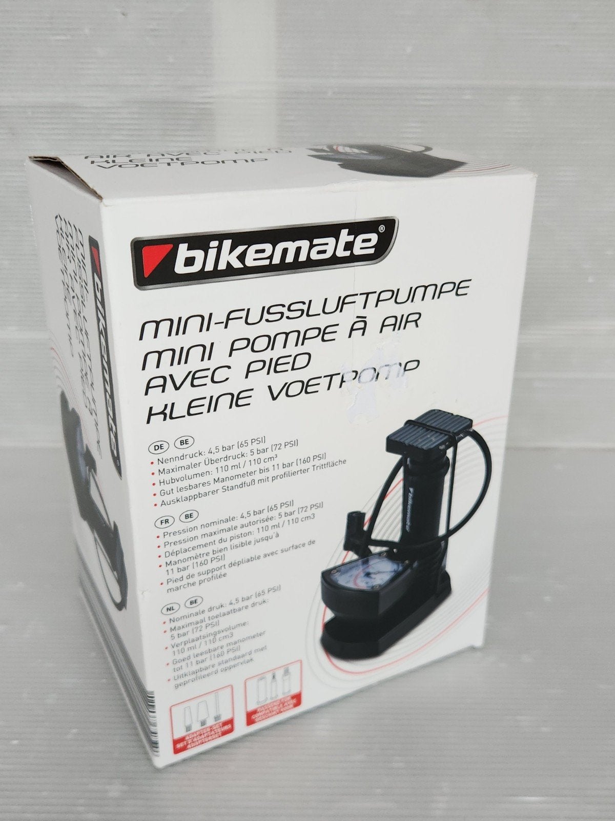 Pompe à air pour vélo, voiture, bateau gonflable...
Pompe pu, Enlèvement ou Envoi, Neuf, Manuellement