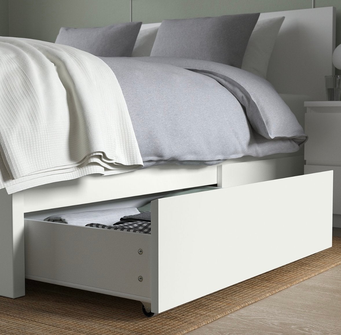 MALM Bedlade 4 stuks! (Schuiven), Huis en Inrichting, Slaapkamer | Bedden, Ophalen, Zo goed als nieuw, 200 cm
