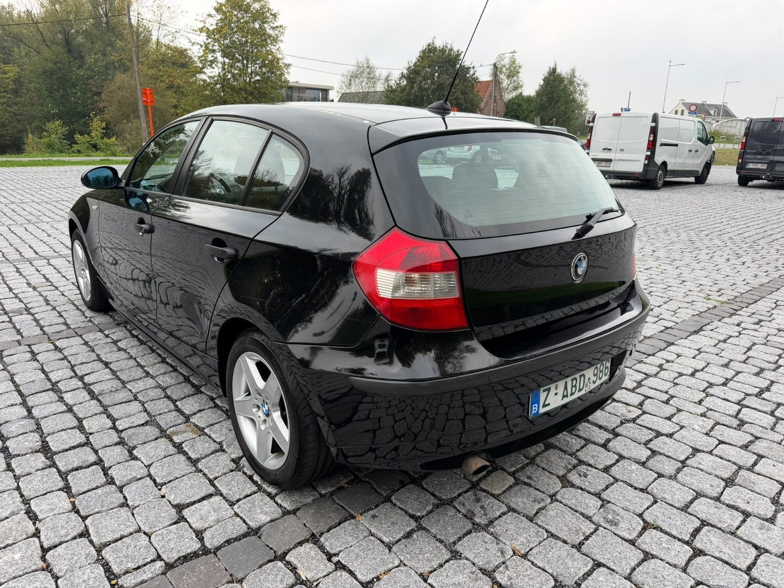 BMW 116I BENZINE EURO4 AIRCO TOP STAAT KLAAR VOOR INSCHRIJVI, Auto's, Elektrische ramen, Zwart, 4 cilinders, 1600 cc