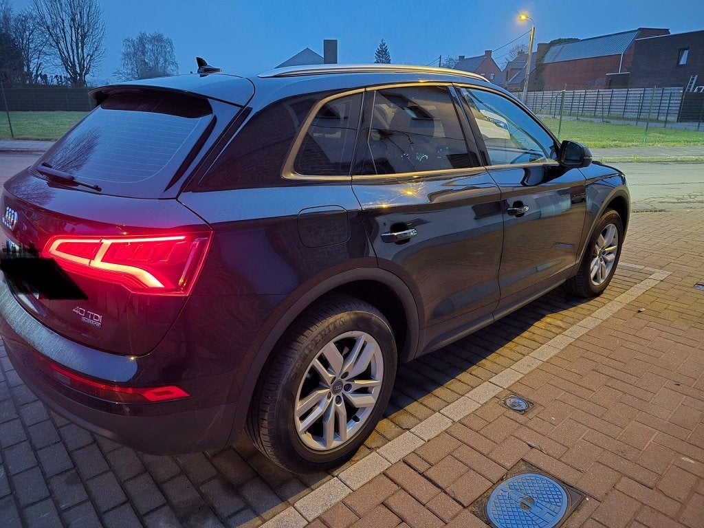 Audi Q5 Quattro, Auto's, Automaat, Stof, Zwart, 4 cilinders