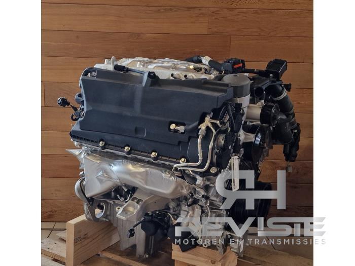 Motor van een Landrover Range Rover, 12 maanden garantie, Land Rover, -, -