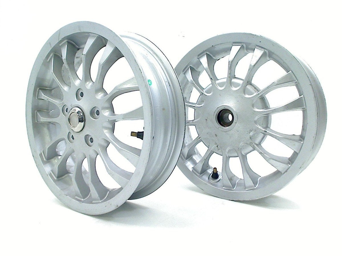 JEU DE JANTES Piaggio Sprint (01-2014/-), Piaggio, P.J. Troelstraweg 8 8
3144 CX  MAASSLUIS, NL, Info@cama-motorparts.nl, Utilisé