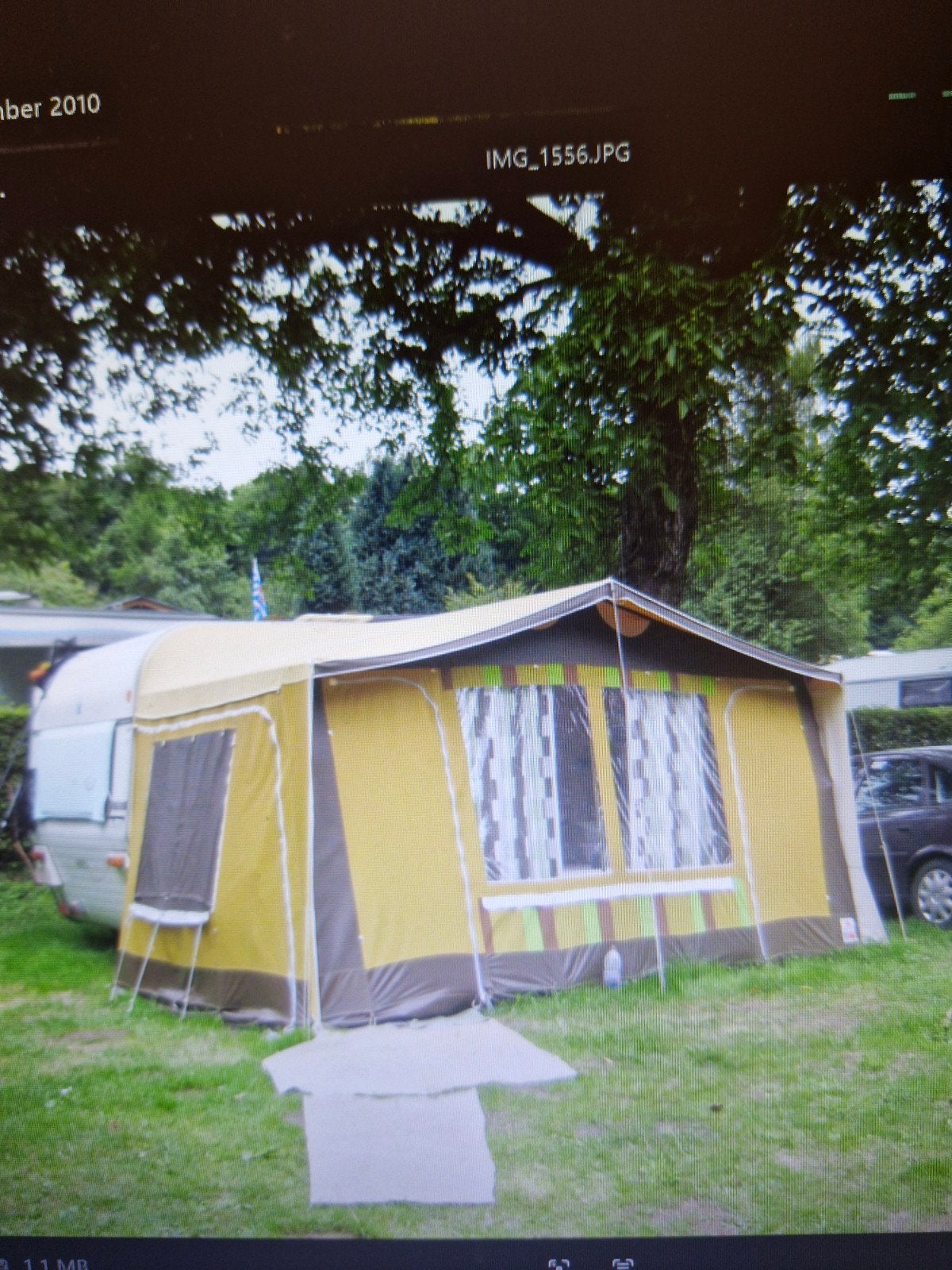 Zie  foto, Caravanes & Camping, Enlèvement