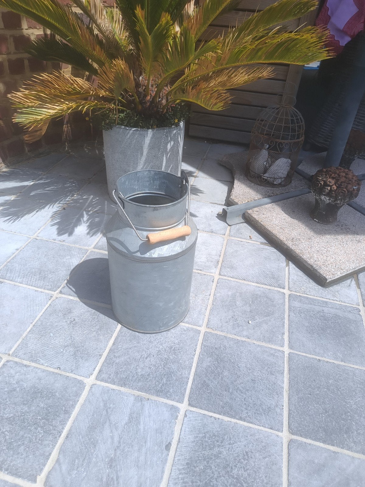 Grote decoratieve zinken melkkan zonder deksel, Ophalen