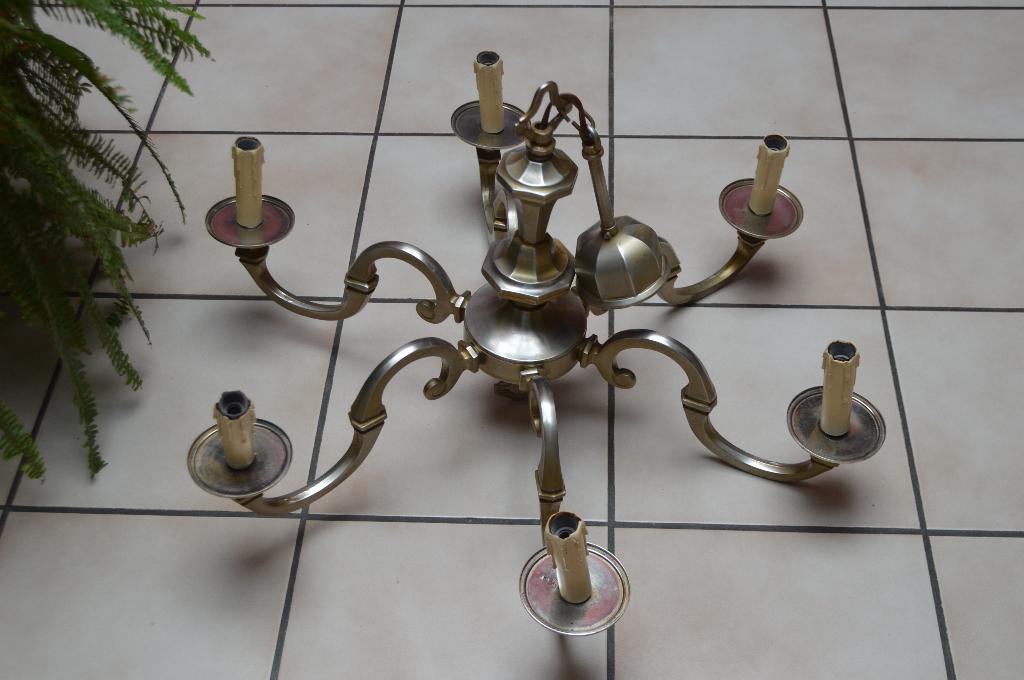 Oude kroonluchter met 6 takken in zeer goede staat!, Antiek en Kunst, Antiek | Verlichting, Ophalen