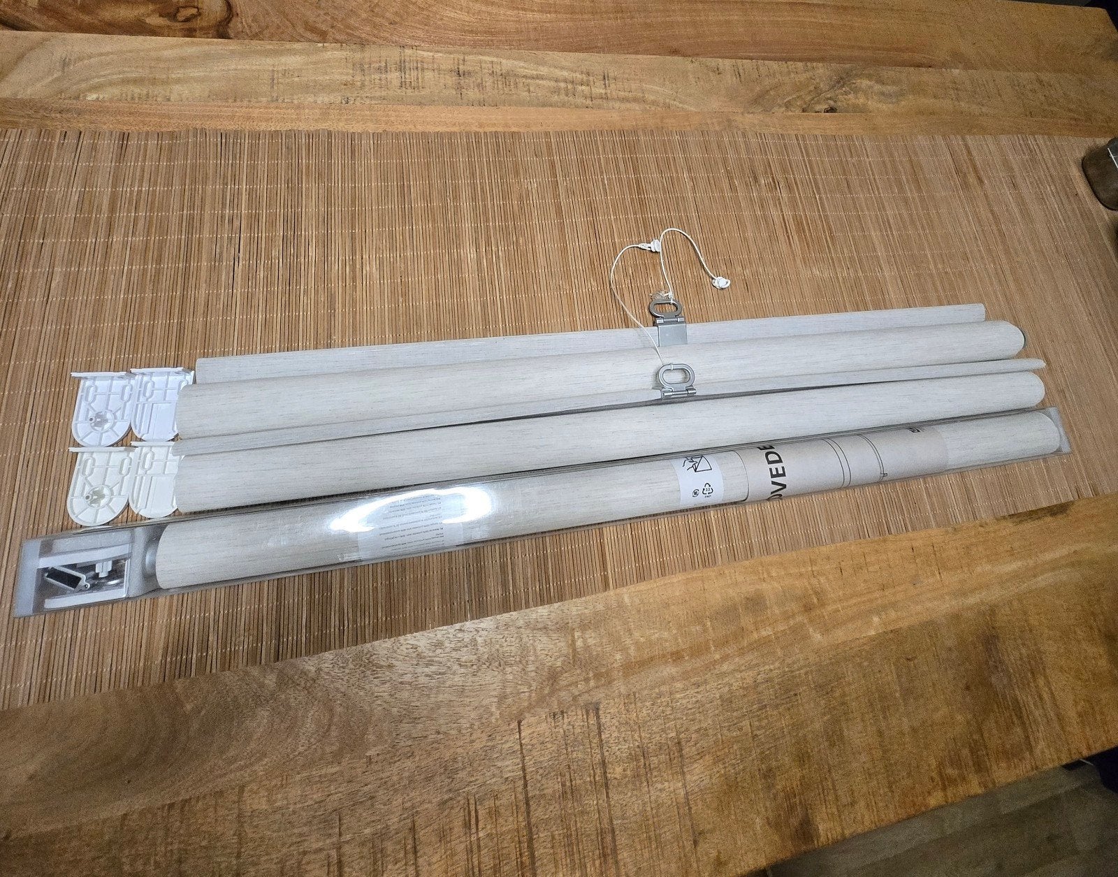 3 wite rolgordijnen stof 80/250 cm nieuwe! ikea, Huis en Inrichting, IKEA, Ophalen, Hout