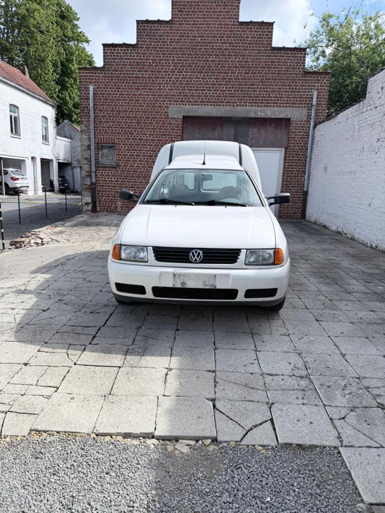 Camionette caddy 1owner 121dkm benzine 0485905657, Autos, Volkswagen, Achat, 2 places, Boîte manuelle, Autre carrosserie