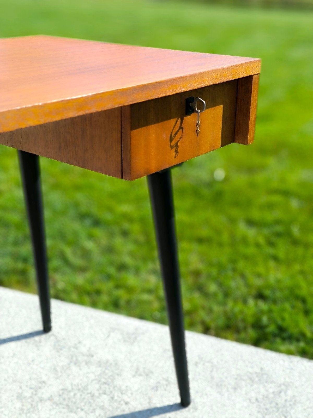 Vintage teakhouten bureau met opbergruimte, jaren 60, Ophalen, Gebruikt, 55 tot 70 cm, 45 tot 65 cm