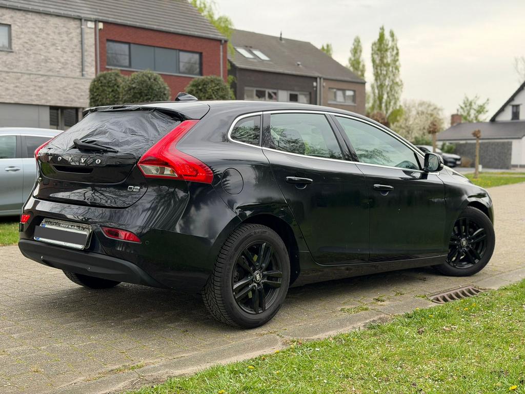 Volvo V40 1.6 D2 Facelift Modèle Bj12/2015 Euro 5B 214.000km, Autos, Volvo, Euro 5, Achat, Entreprise, Boîte manuelle