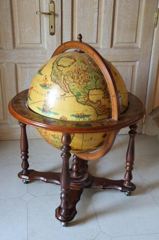 Vintage Italiaanse wereldbolbar, Antiek en Kunst, Ophalen