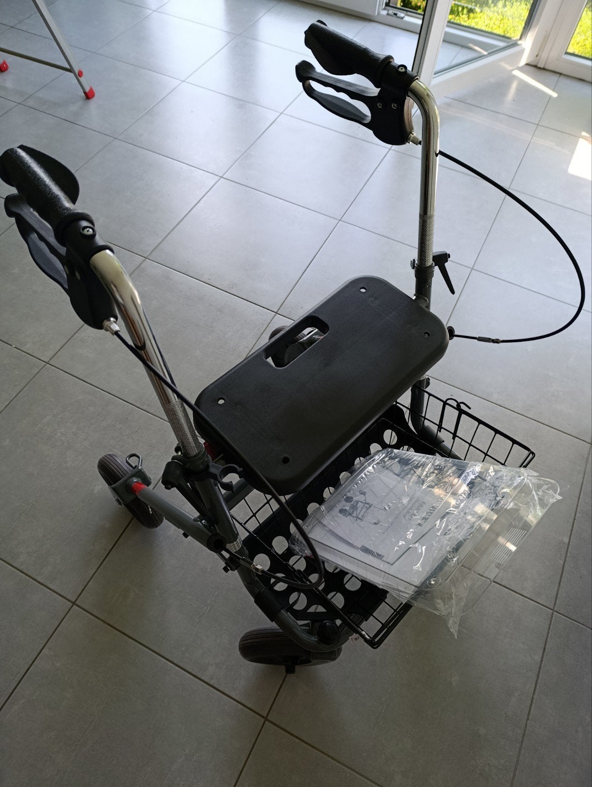 Rollator neuf, Divers, Enlèvement