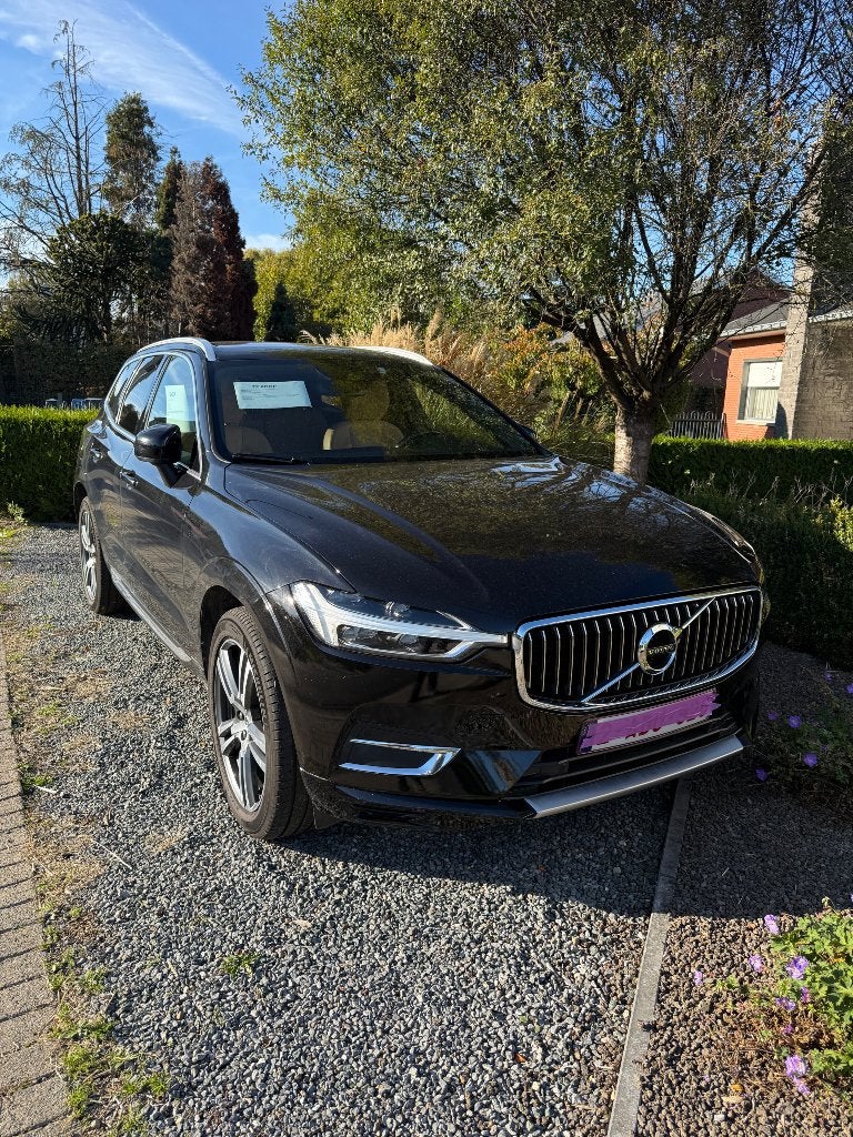 Volvo xc60 inscription B5 AWD, Auto's, Automaat, Dealer onderhouden, 1800 kg, Euro 6