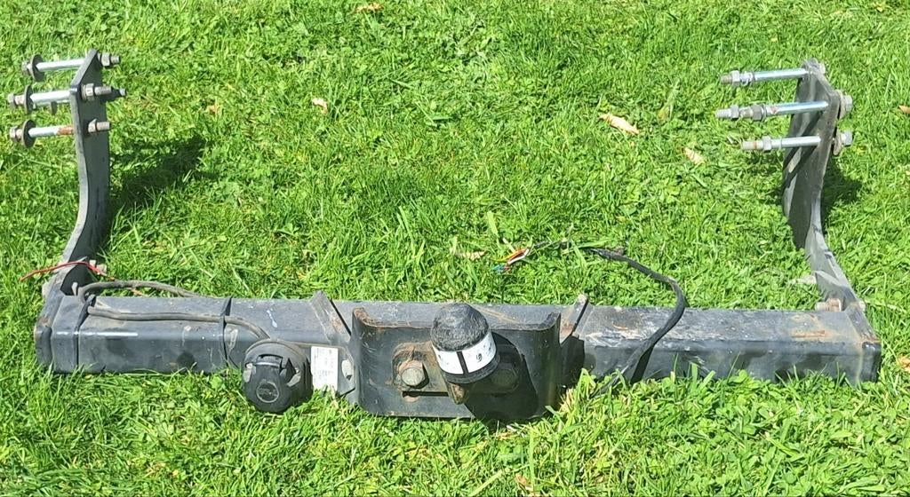 attache remorque vw crafter ou man, Enlèvement