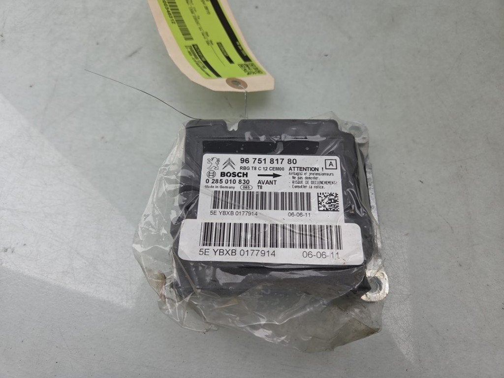 COMPUTER AIRBAG 5008 I (0A / 0E) (|9675181780|6546CG|), Kontakt-peugeot@peugeot.com, Gebruikt, Peugeot Deutschland GmbH, Bahnhofsplatz
65423  Rüsselsheim, DE