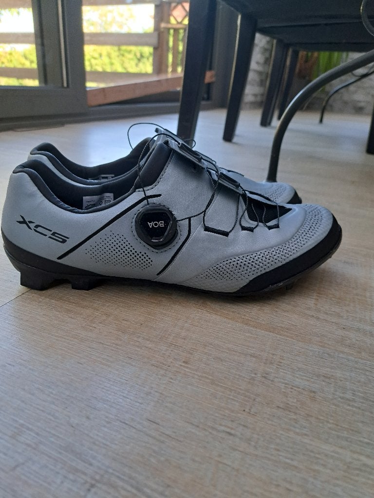 Shimano XC 503, Enlèvement ou Envoi, Autres couleurs, Comme neuf, Chaussures de sport