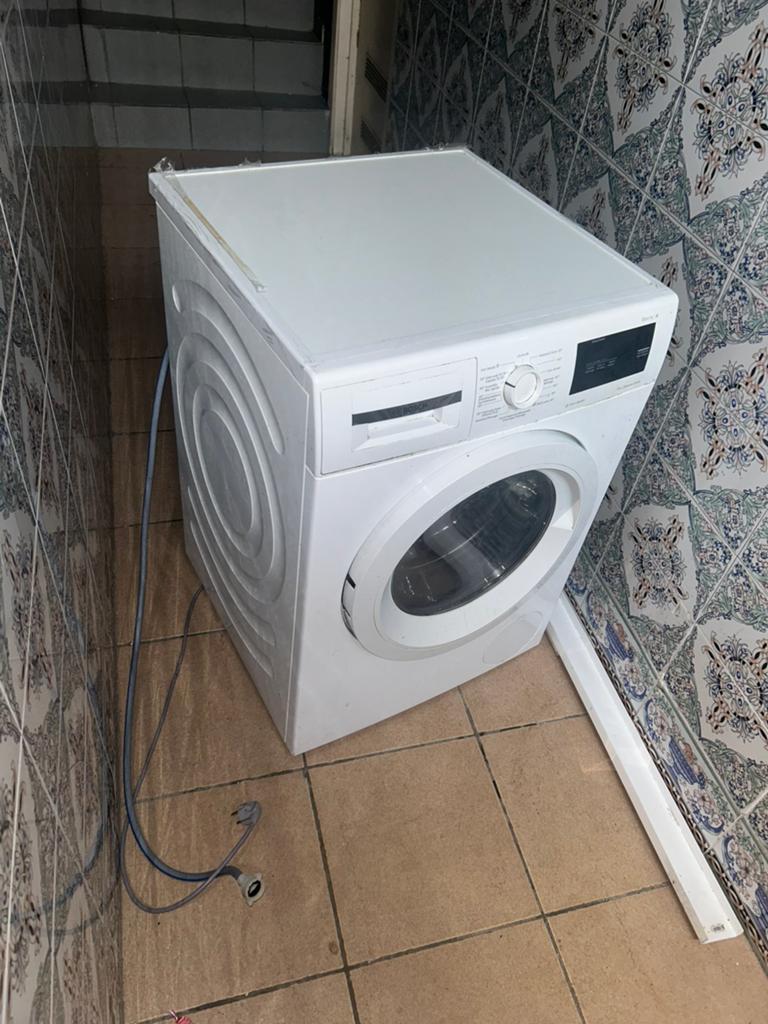 Machine à laver bosch  9 kg bonne etat, 8 tot 10 kg, Ophalen, Zo goed als nieuw