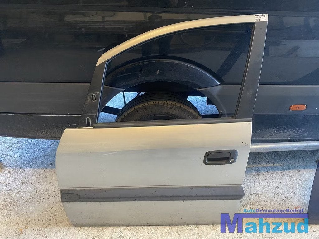 OPEL Zafira A Zilver grijs Z147 Links voor deur portier, Gebruikt, Deur, Opel Automobile GmbH, Kontakt@opel-infoservice.de