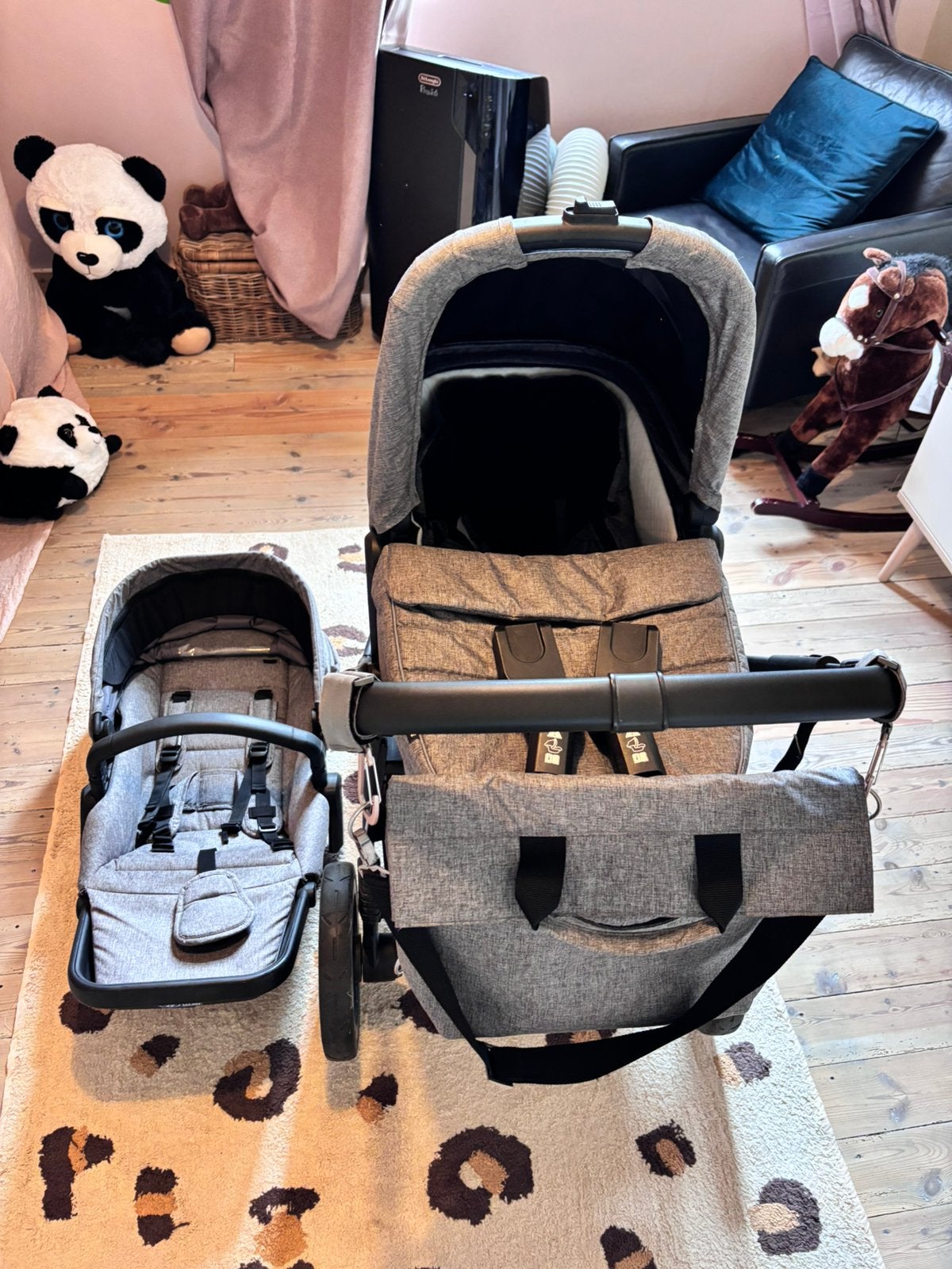 Mooie kinderwagen thule, Zo goed als nieuw, Met reiswieg, Ophalen, Kinderwagen