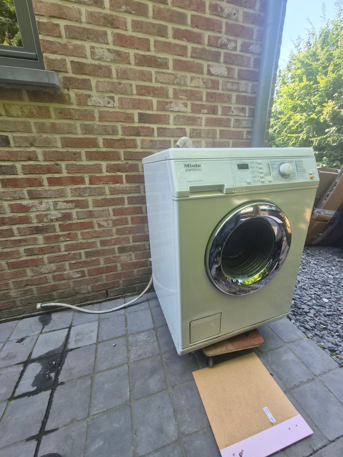 Free Miele Washing Machine, Ophalen