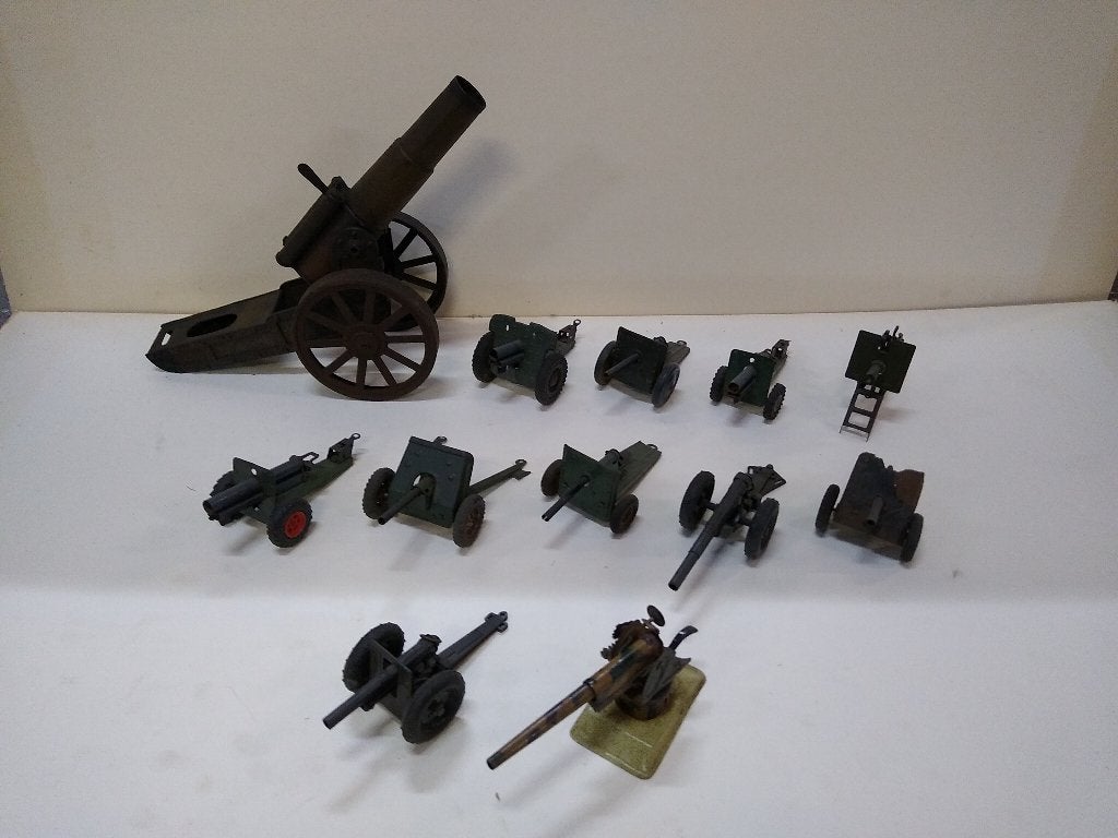 Blikken speelgoed kanonnen (12 stuks), Collections, Enlèvement, Autres