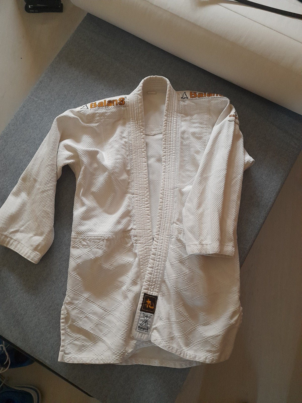 judo pak, Sport en Fitness, Vechtsporten en Zelfverdediging, Ophalen of Verzenden, Gebruikt, Judo, Vechtsportkleding