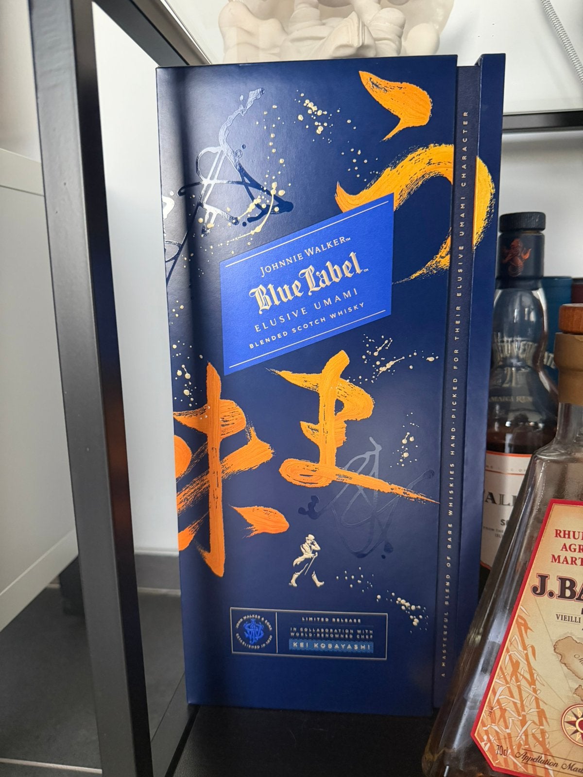 Johnnie Walker Blue label - limited edition, Collections, Vins, Enlèvement, Comme neuf