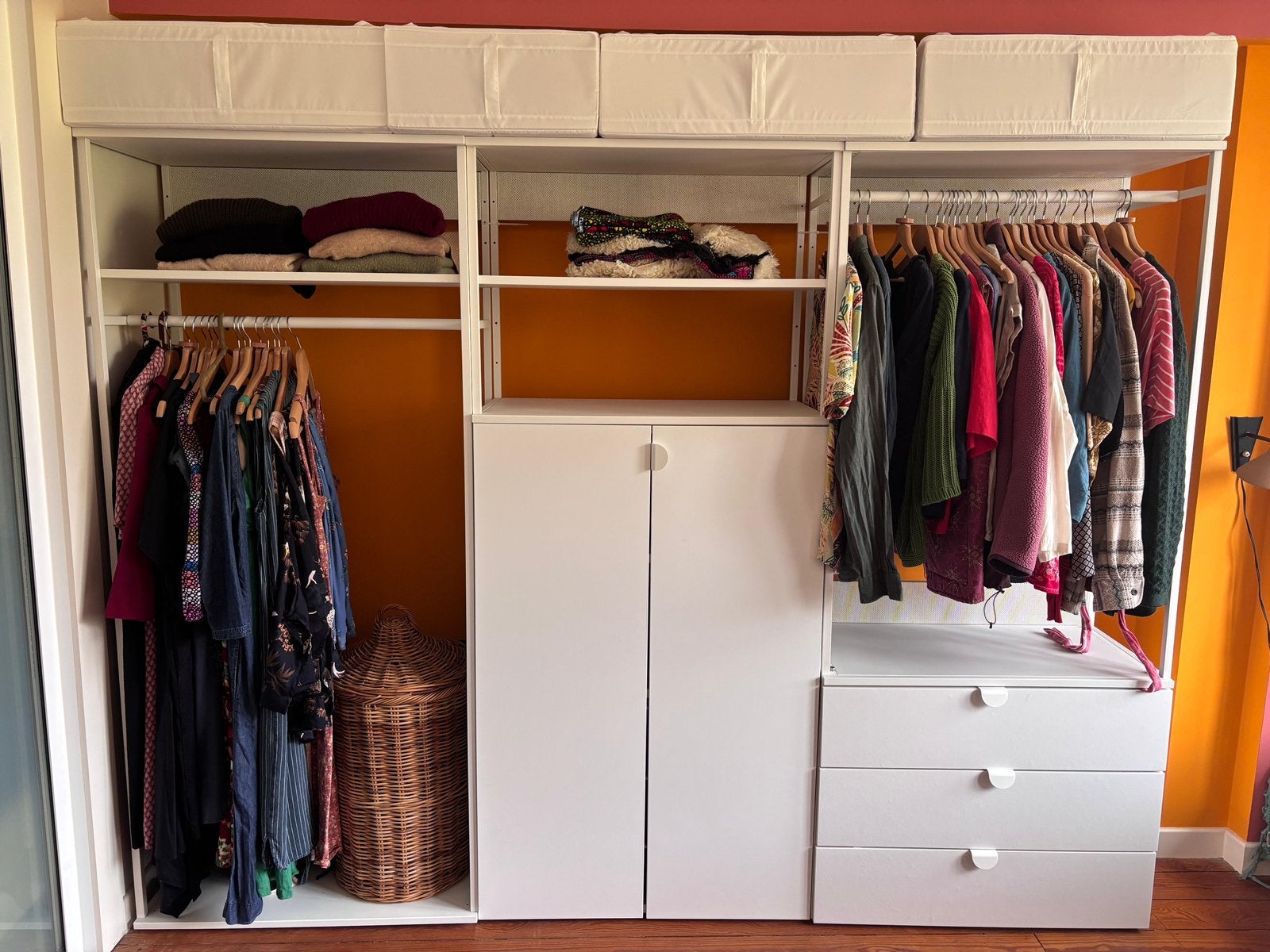 Praktische IKEA PLATSA kledingkast in witte uitvoering., Huis en Inrichting, Ophalen, Zo goed als nieuw, 200 cm of meer, 150 tot 200 cm
