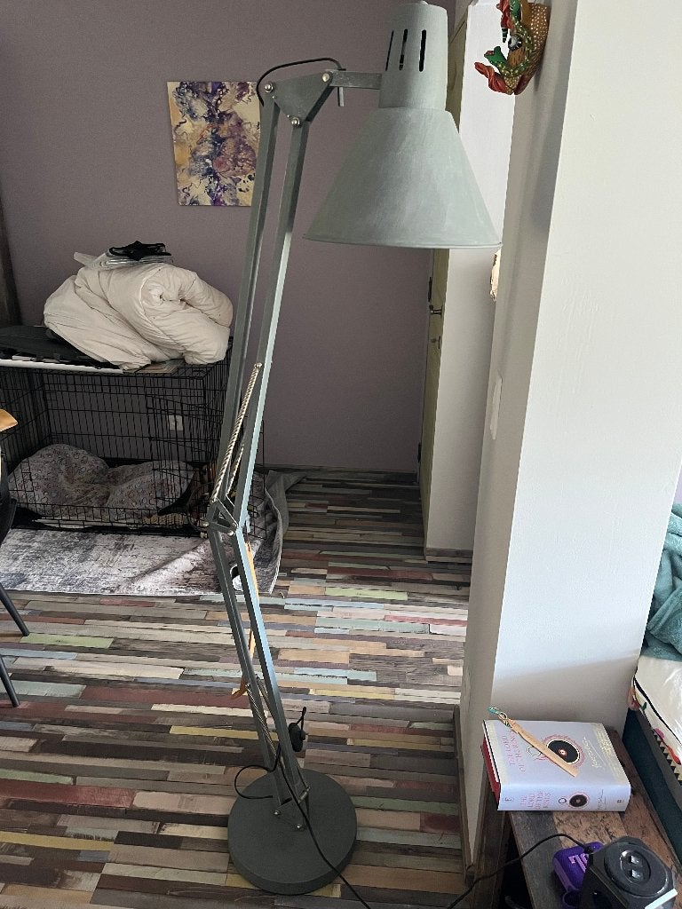 Lampe sur pied, Comme neuf, 150 à 200 cm, Enlèvement, Industriel