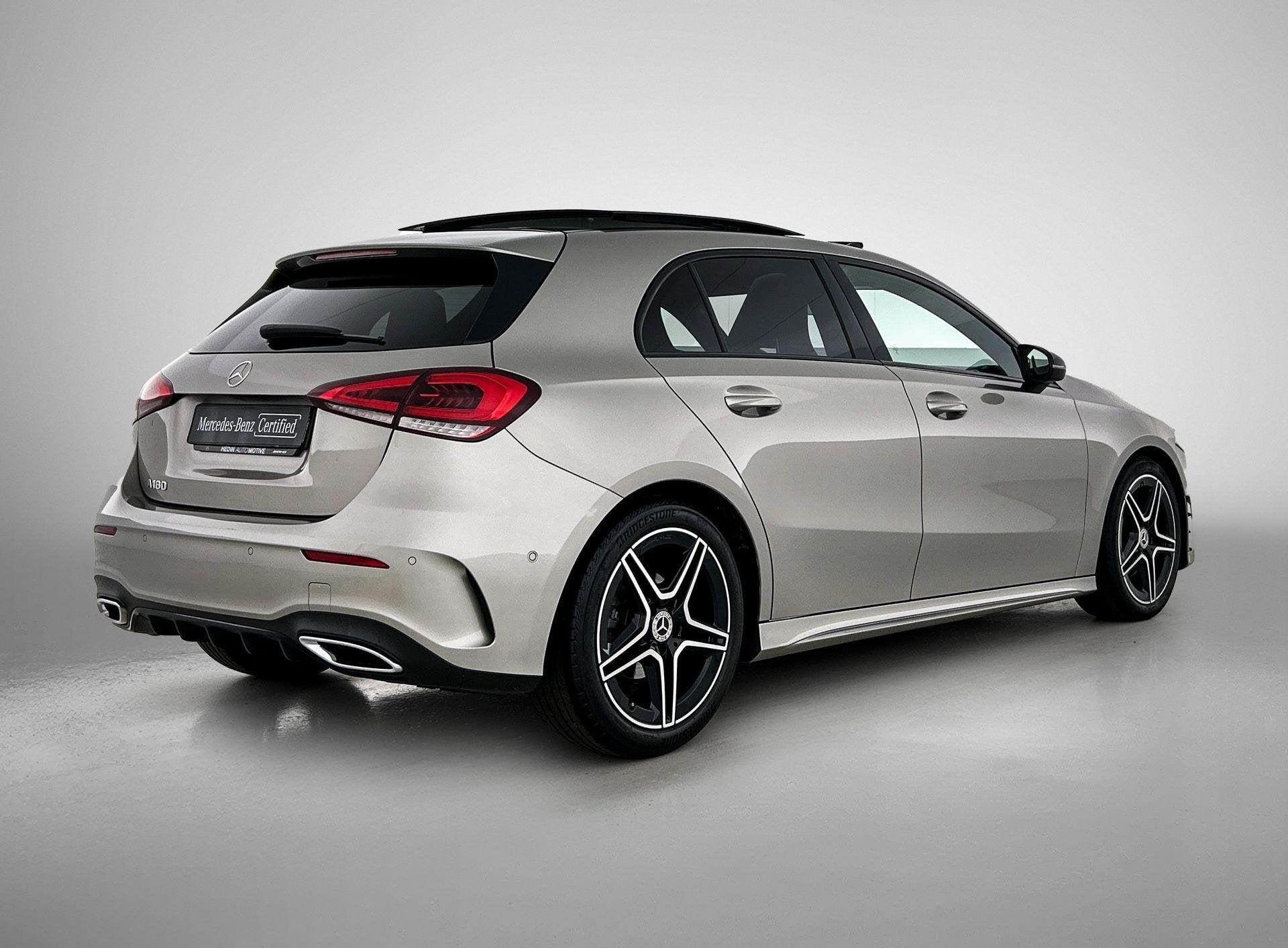 Mercedes-Benz A-klasse 180 Hatchback AMG Line | Panoramisch, 100 kW, Achat, Entreprise, Entretenue par le concessionnaire