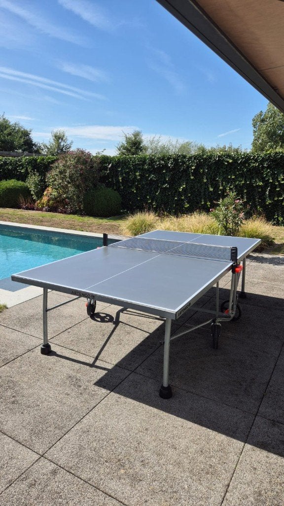 Artengo FT830 outdoor tafeltennis - ping pong tafel, Sports & Fitness, Enlèvement, Comme neuf, Table d'extérieur, Pliante