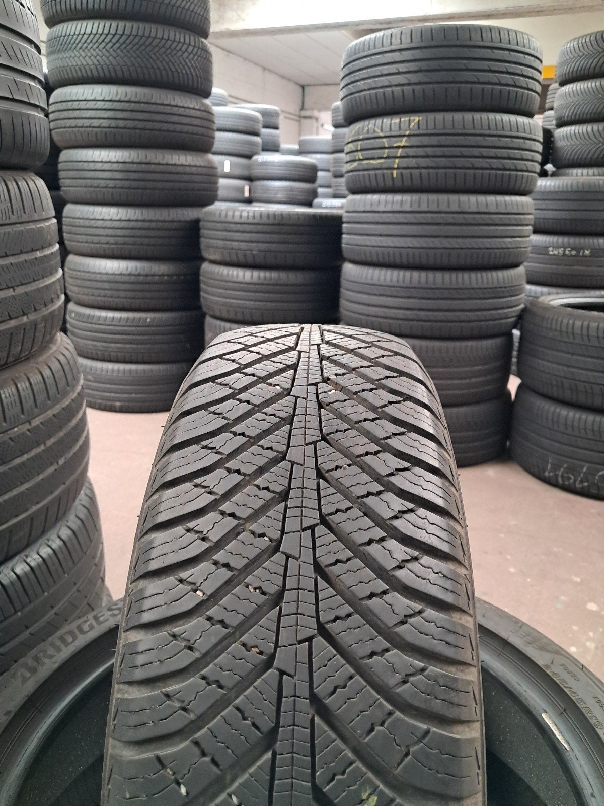 17565r13 175 65 r13 175/65/13 kumho Leasing presque nouveau, Auto-onderdelen, Ophalen of Verzenden
